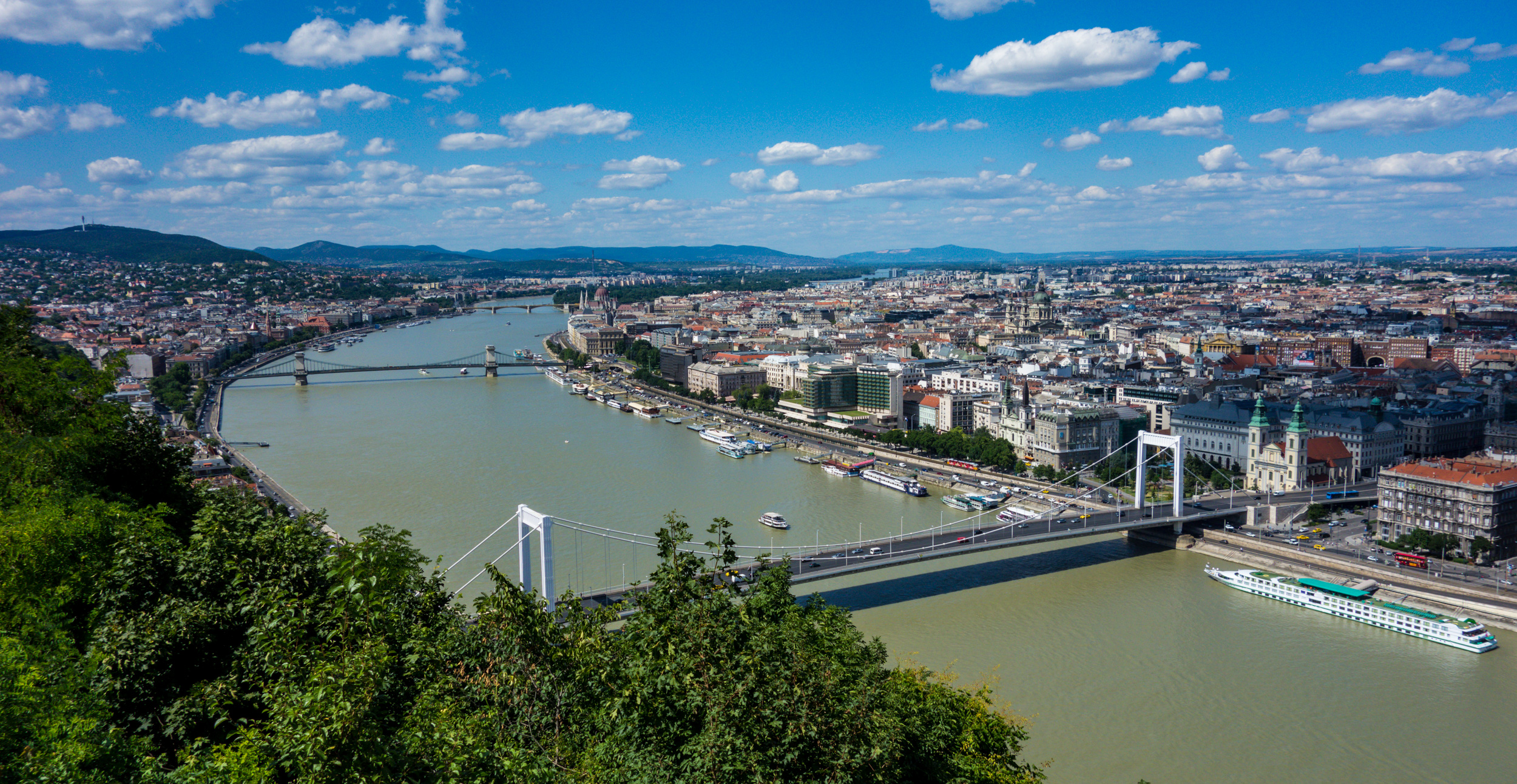 Budapest, la perla del Danubio